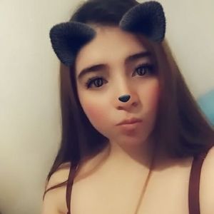 Meet your Posher, Alondra